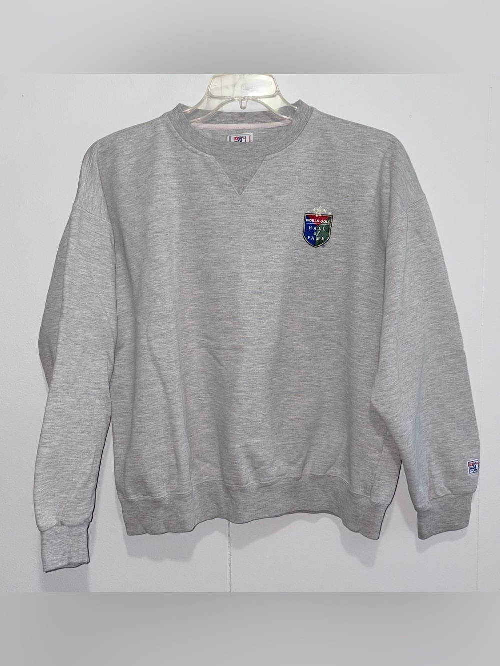 The Game World Golf Hall of Fame Men’s Tagged L Gray Embroidered Sweatshirt
